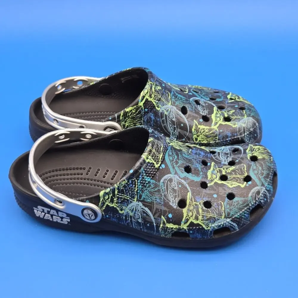 Crocs Star Wars Mandalorian The Child Clogs Men 7 Women 9 Black Blue Green